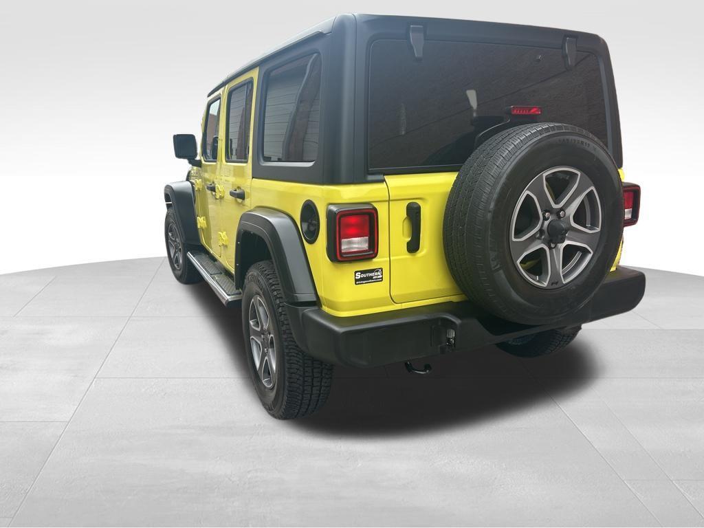 used 2022 Jeep Wrangler Unlimited car, priced at $25,883