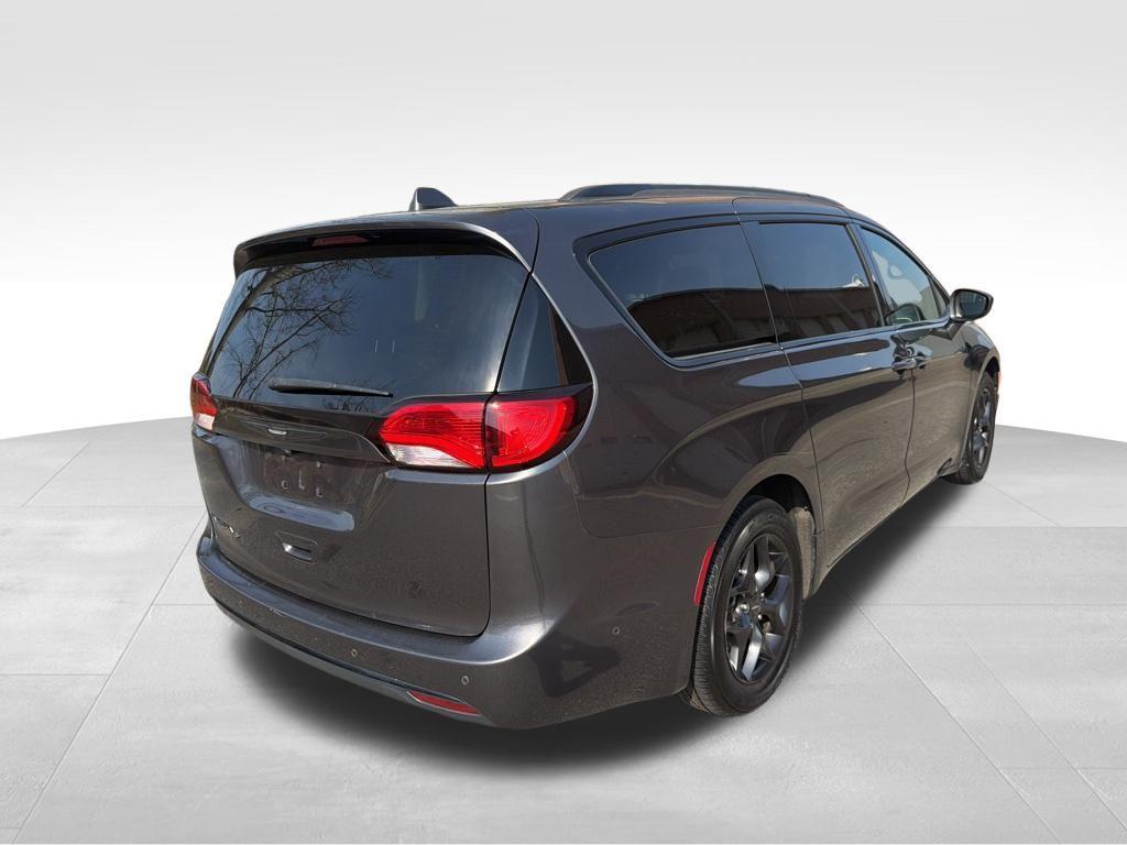 used 2019 Chrysler Pacifica car, priced at $9,990