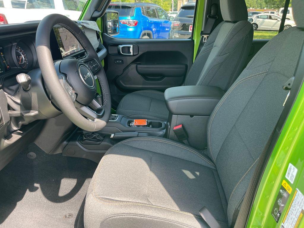new 2025 Jeep Wrangler car, priced at $38,858