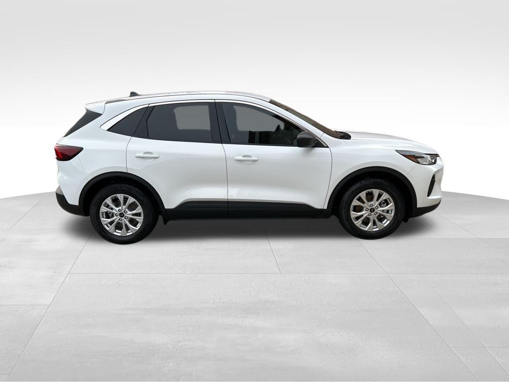 used 2024 Ford Escape car, priced at $21,367