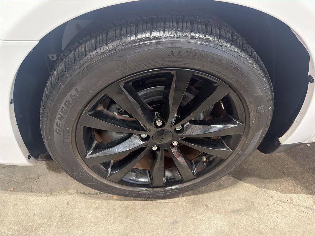 used 2014 Dodge Avenger car, priced at $7,990