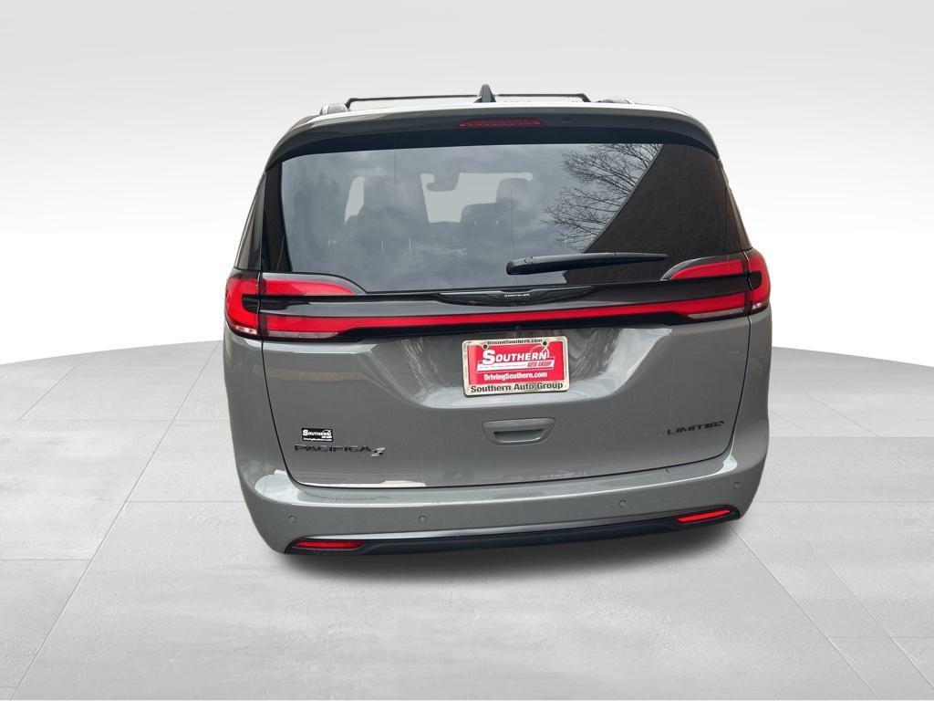 used 2025 Chrysler Pacifica car, priced at $32,910