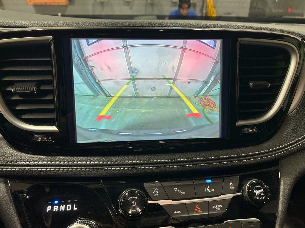 used 2025 Chrysler Pacifica car, priced at $32,910