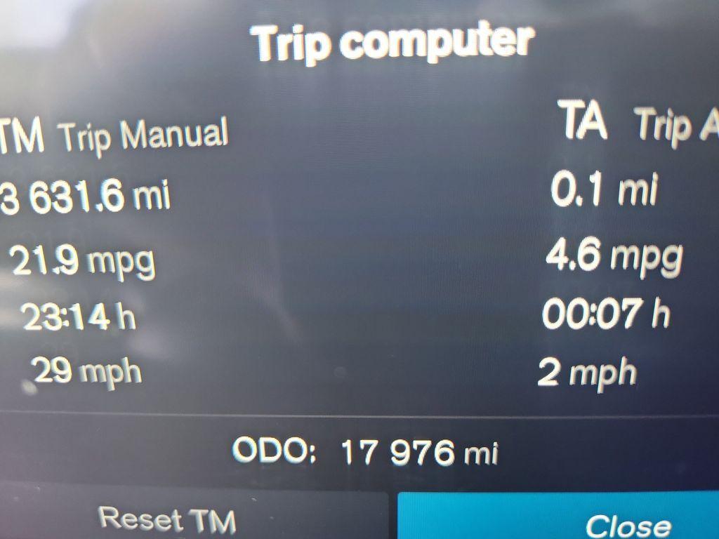 used 2025 Volvo XC90 car, priced at $51,900