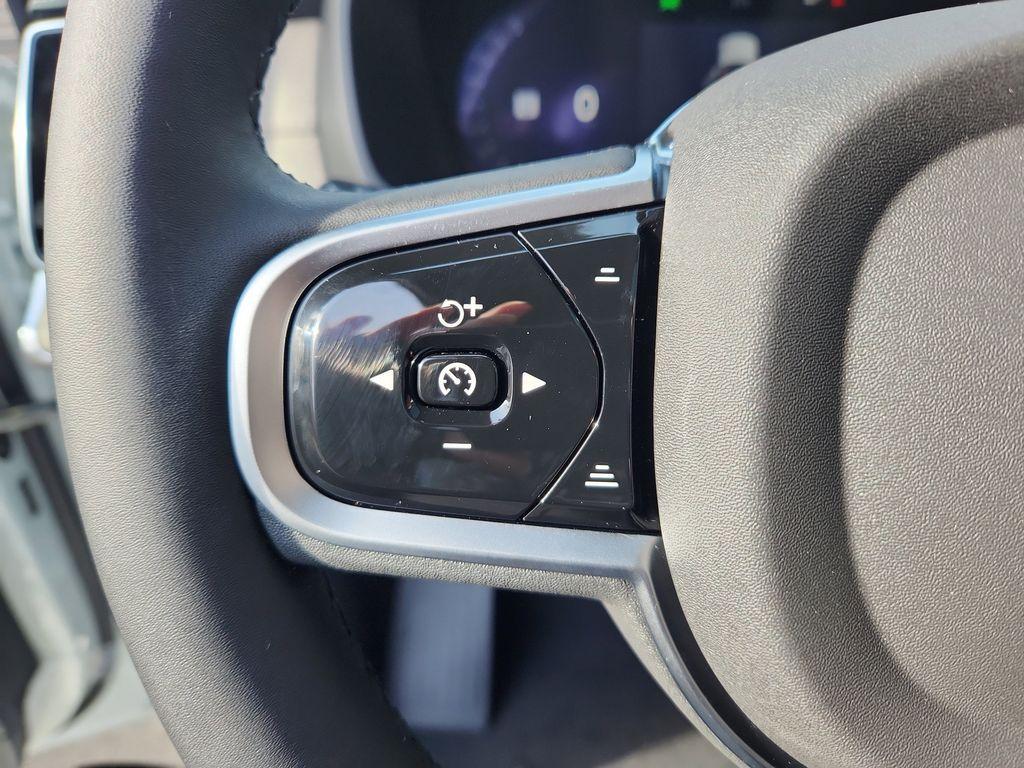 new 2026 Volvo XC90 car, priced at $68,325