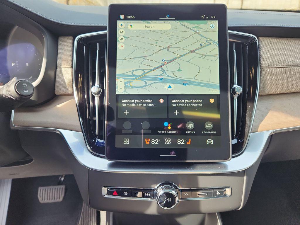 new 2026 Volvo XC90 car, priced at $68,325