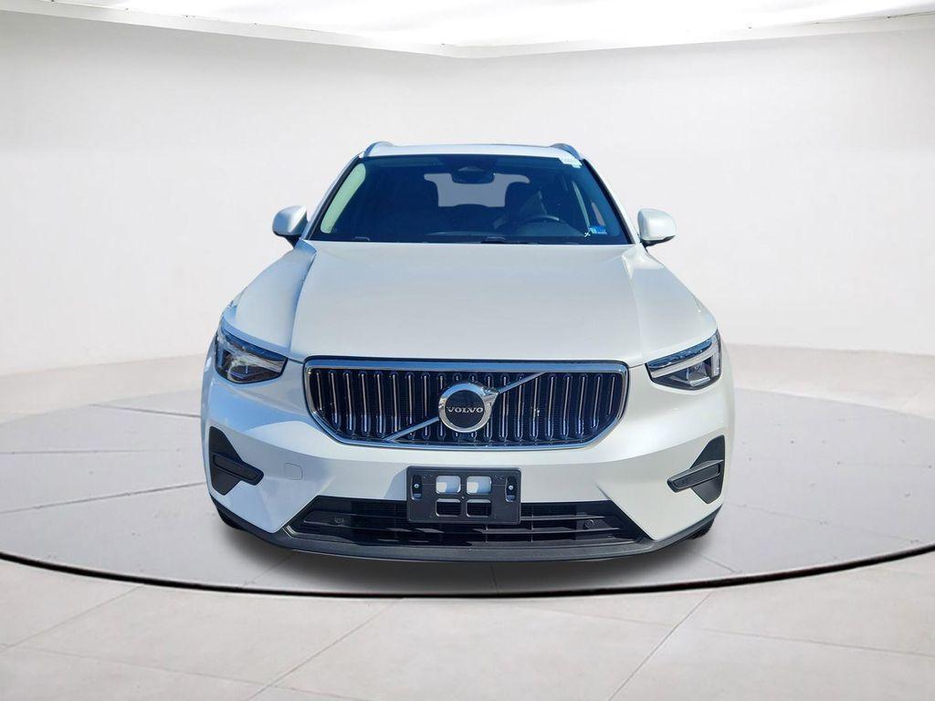 used 2025 Volvo XC40 car, priced at $29,890