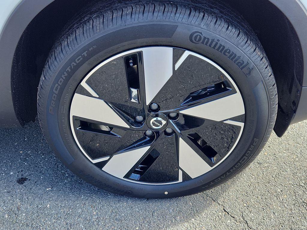 new 2026 Volvo EX40 car, priced at $57,860