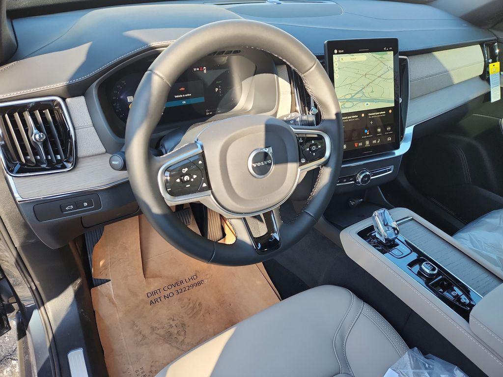 new 2026 Volvo XC90 Plug-In Hybrid car, priced at $78,695