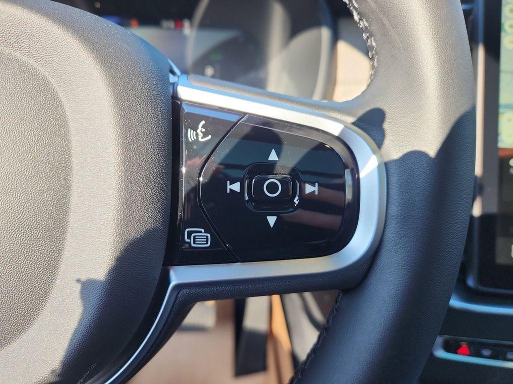 new 2026 Volvo XC90 Plug-In Hybrid car, priced at $78,695