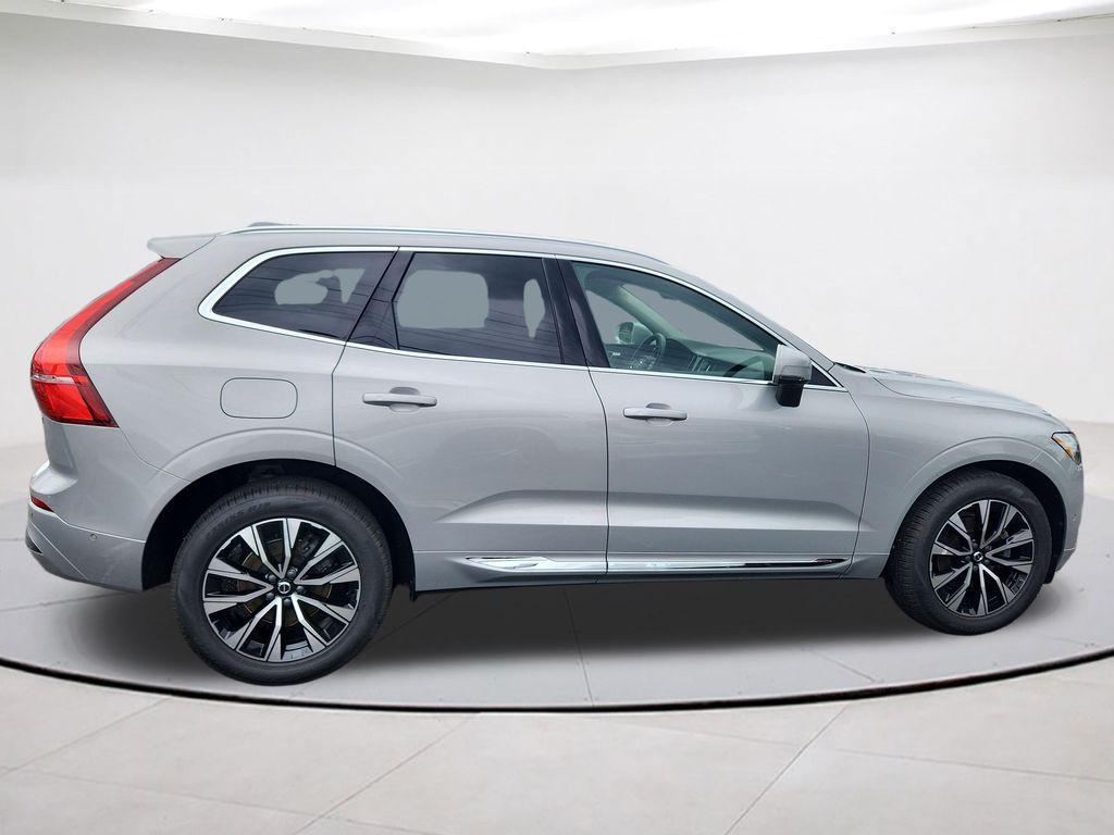 used 2023 Volvo XC60 car, priced at $35,481