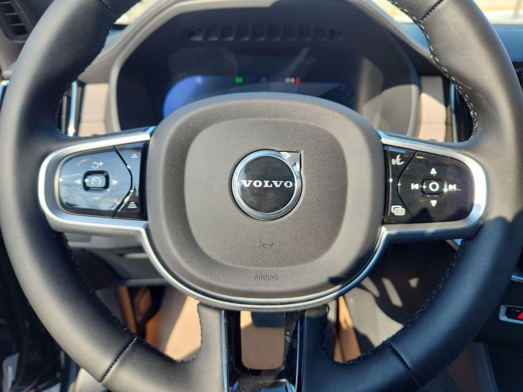 new 2026 Volvo XC90 car, priced at $71,945