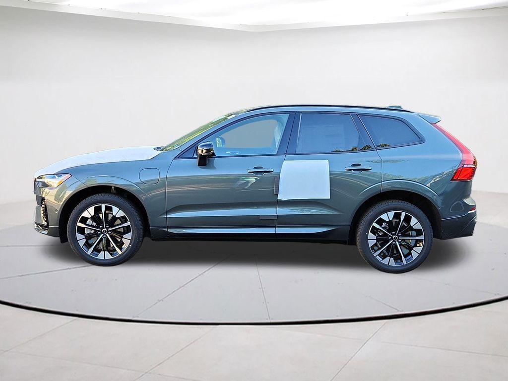 new 2026 Volvo XC60 Plug-In Hybrid car, priced at $68,545