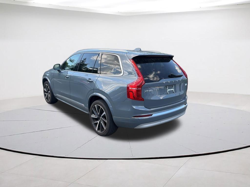 used 2022 Volvo XC90 Recharge Plug-In Hybrid car, priced at $40,995