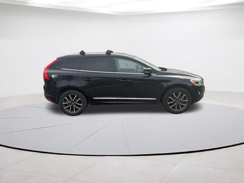 used 2016 Volvo XC60 car, priced at $16,490