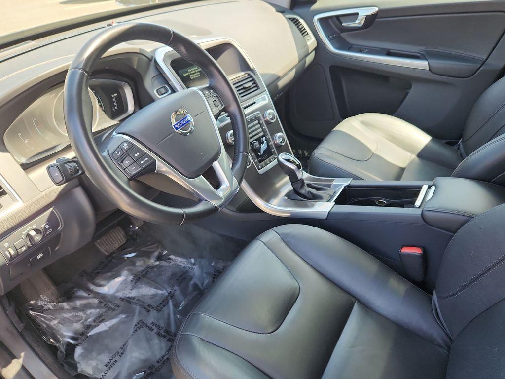 used 2016 Volvo XC60 car, priced at $17,780
