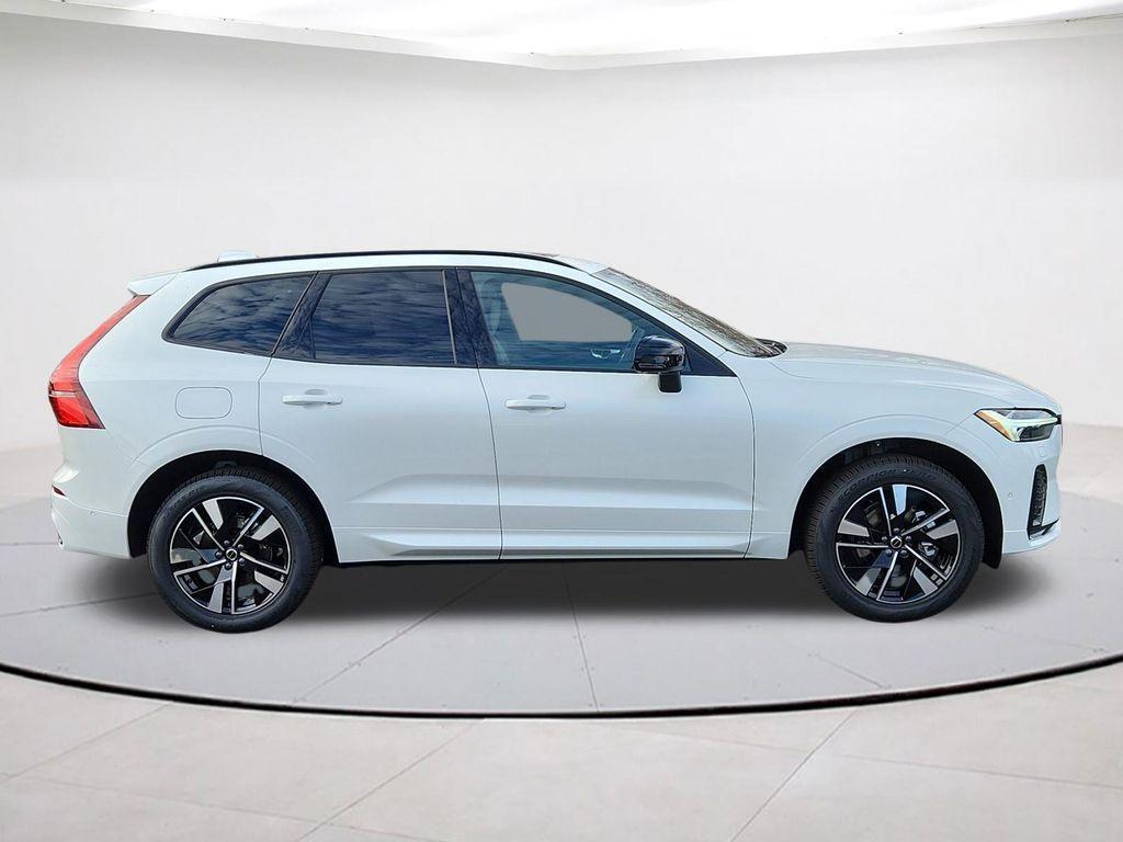 new 2026 Volvo XC60 car, priced at $54,685