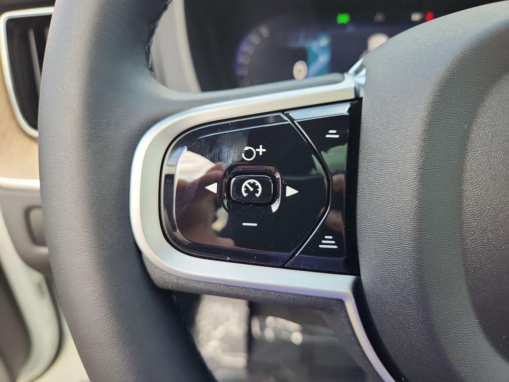 new 2026 Volvo XC60 car, priced at $54,685