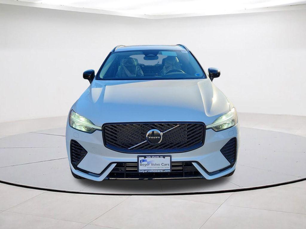 new 2026 Volvo XC60 Plug-In Hybrid car, priced at $61,495