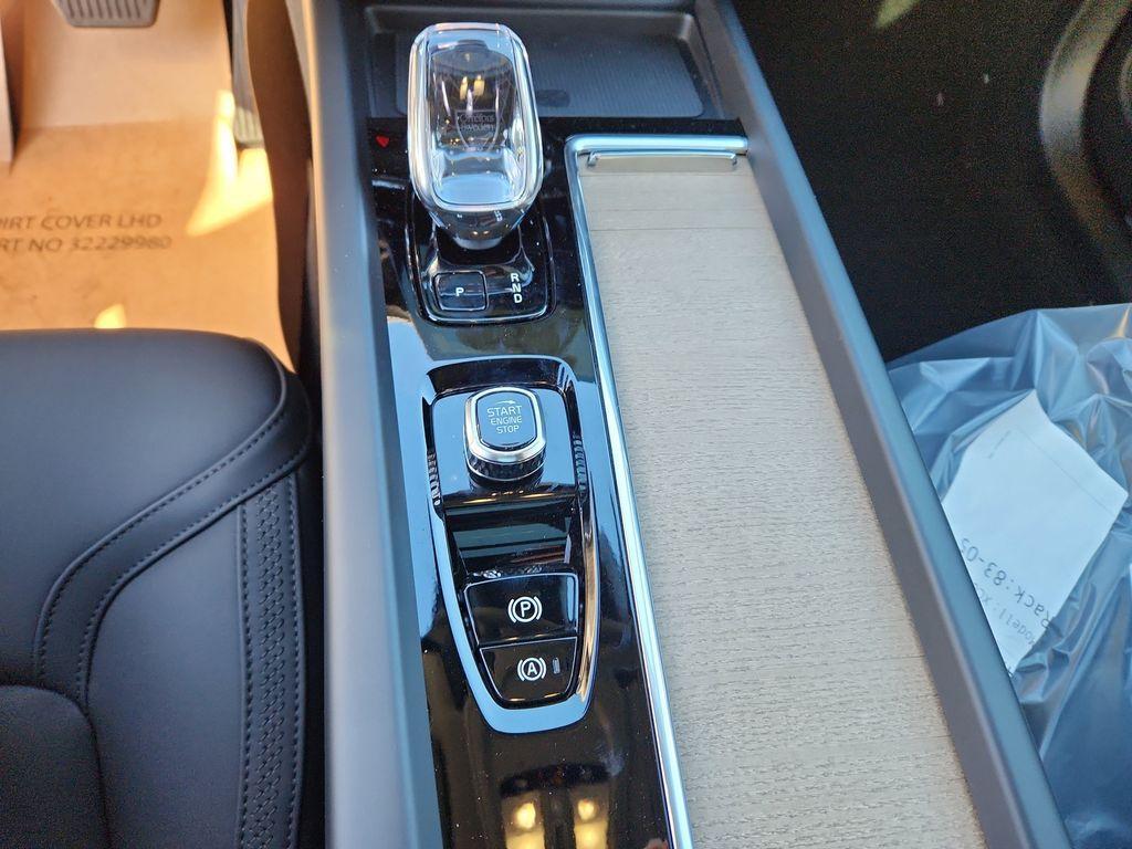 new 2026 Volvo XC60 Plug-In Hybrid car, priced at $61,495