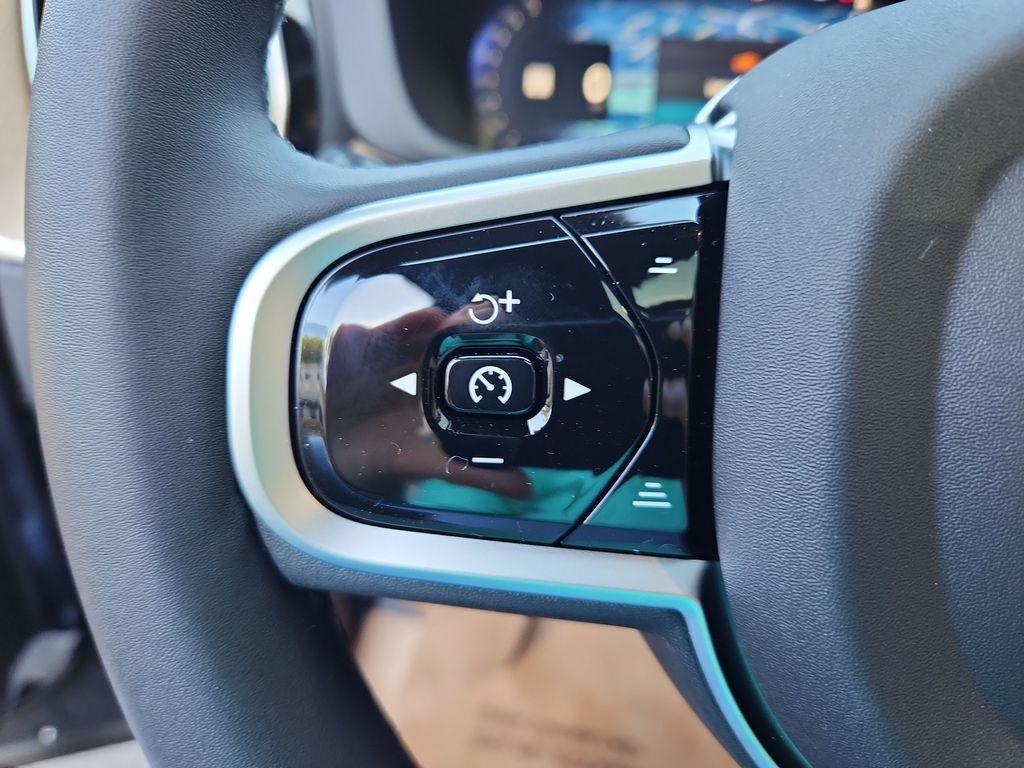 new 2026 Volvo XC60 Plug-In Hybrid car, priced at $69,345