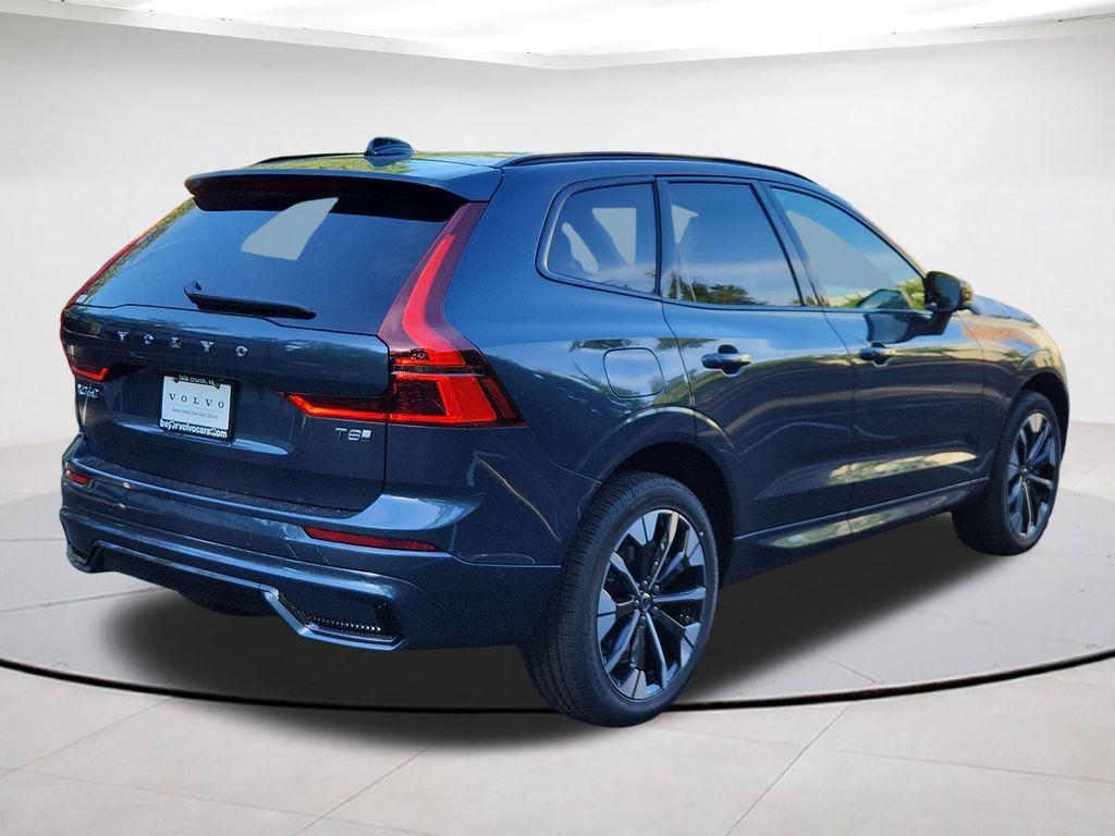 new 2026 Volvo XC60 Plug-In Hybrid car, priced at $69,345