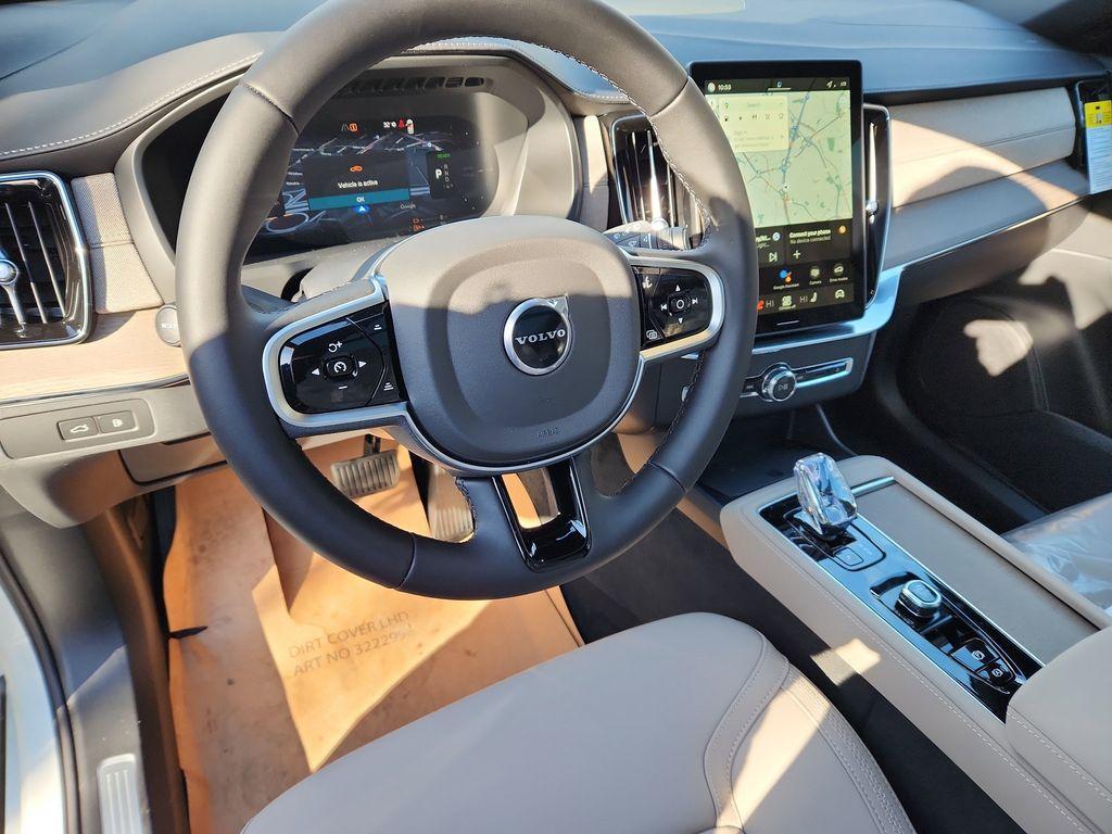 new 2026 Volvo XC90 Plug-In Hybrid car, priced at $79,075