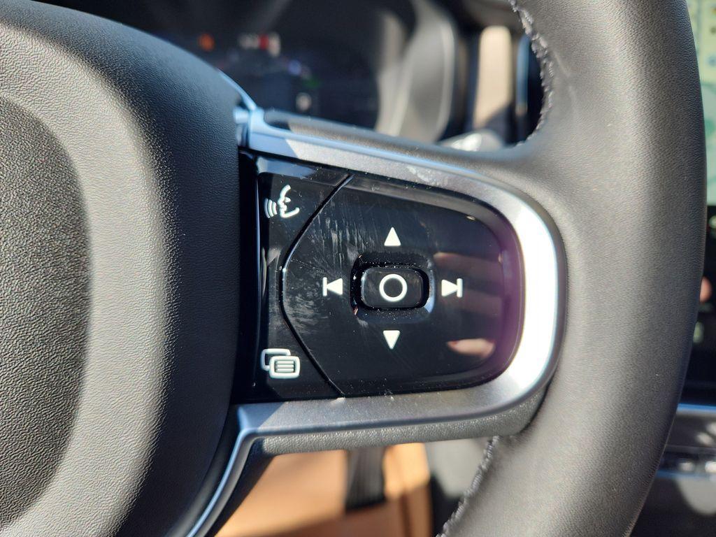 new 2026 Volvo XC90 Plug-In Hybrid car, priced at $79,075