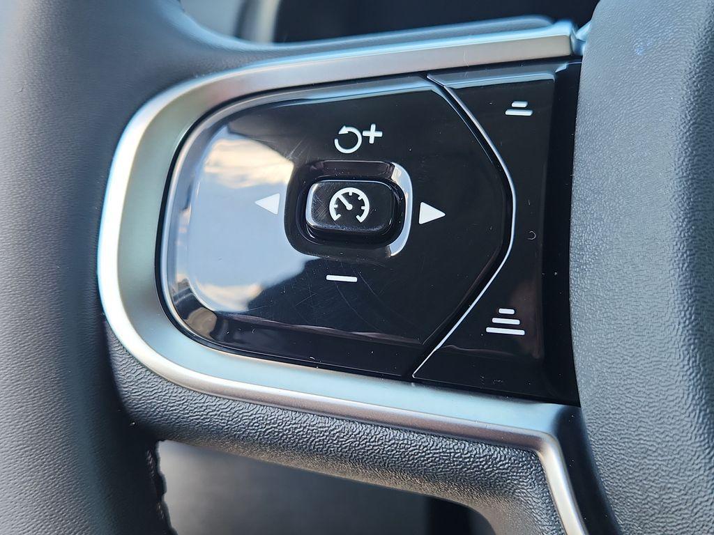 used 2024 Volvo XC90 Recharge Plug-In Hybrid car, priced at $51,765