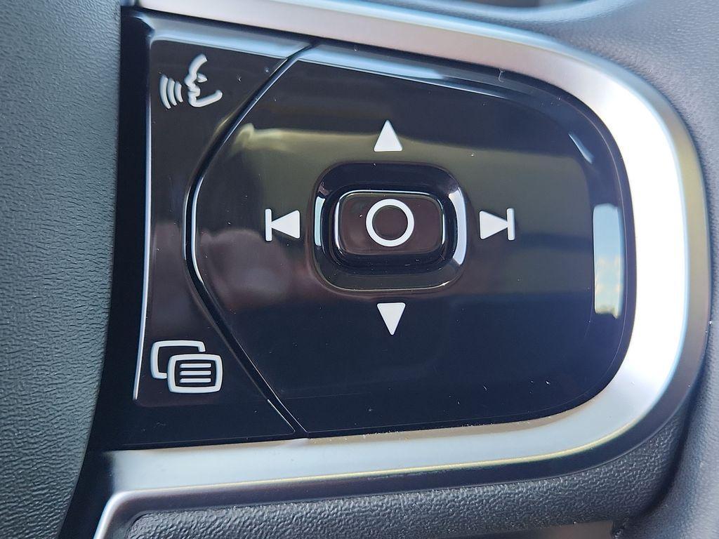 used 2024 Volvo XC90 Recharge Plug-In Hybrid car, priced at $51,765