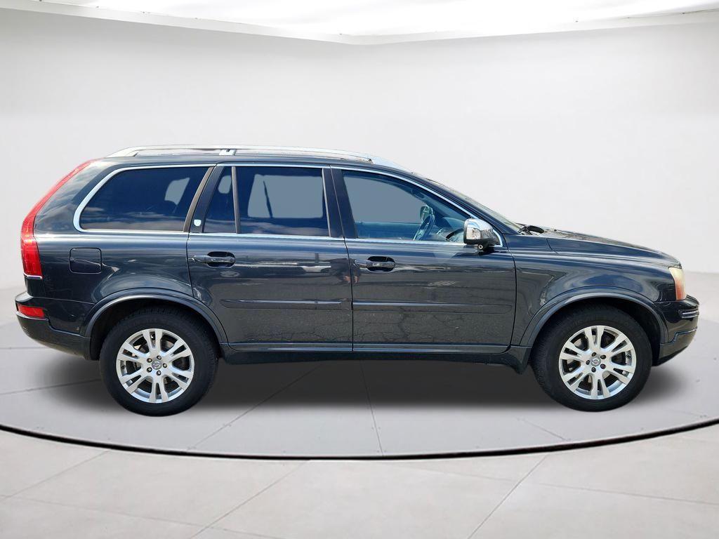 used 2014 Volvo XC90 car, priced at $9,770