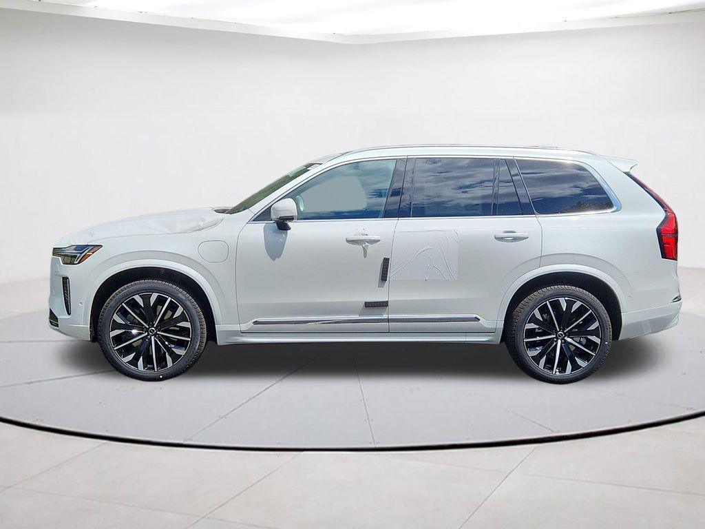 new 2026 Volvo XC90 Plug-In Hybrid car, priced at $80,245
