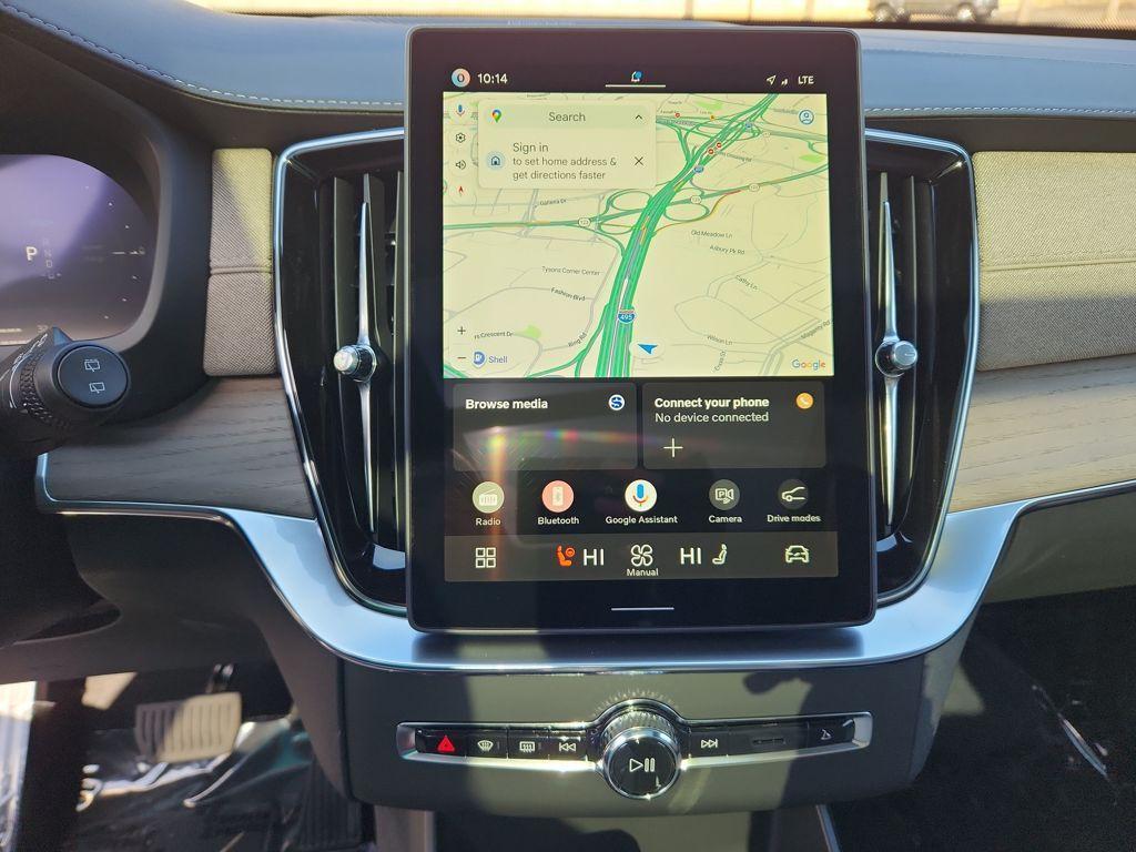 new 2026 Volvo XC90 Plug-In Hybrid car, priced at $79,495