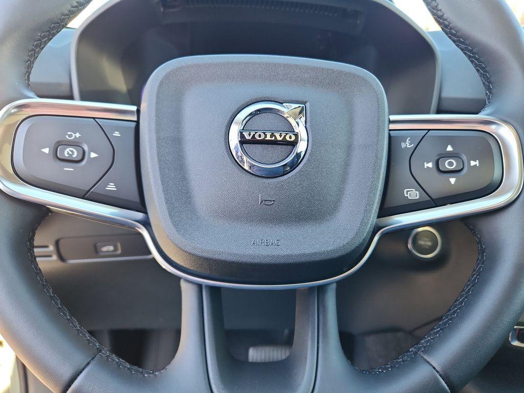 used 2023 Volvo XC40 car, priced at $28,500