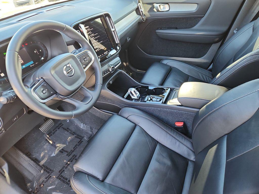 used 2023 Volvo XC40 car, priced at $28,500