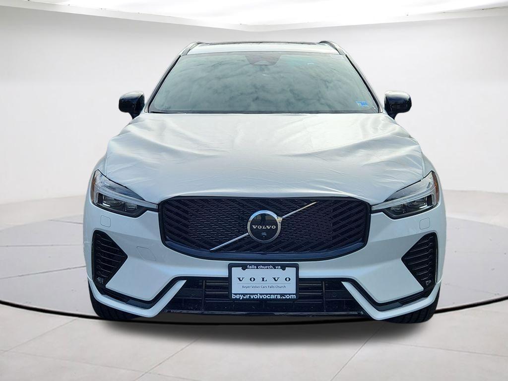 new 2026 Volvo XC60 Plug-In Hybrid car, priced at $67,705