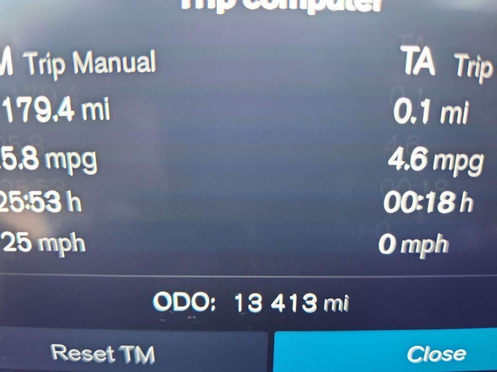 used 2025 Volvo XC40 car, priced at $31,120