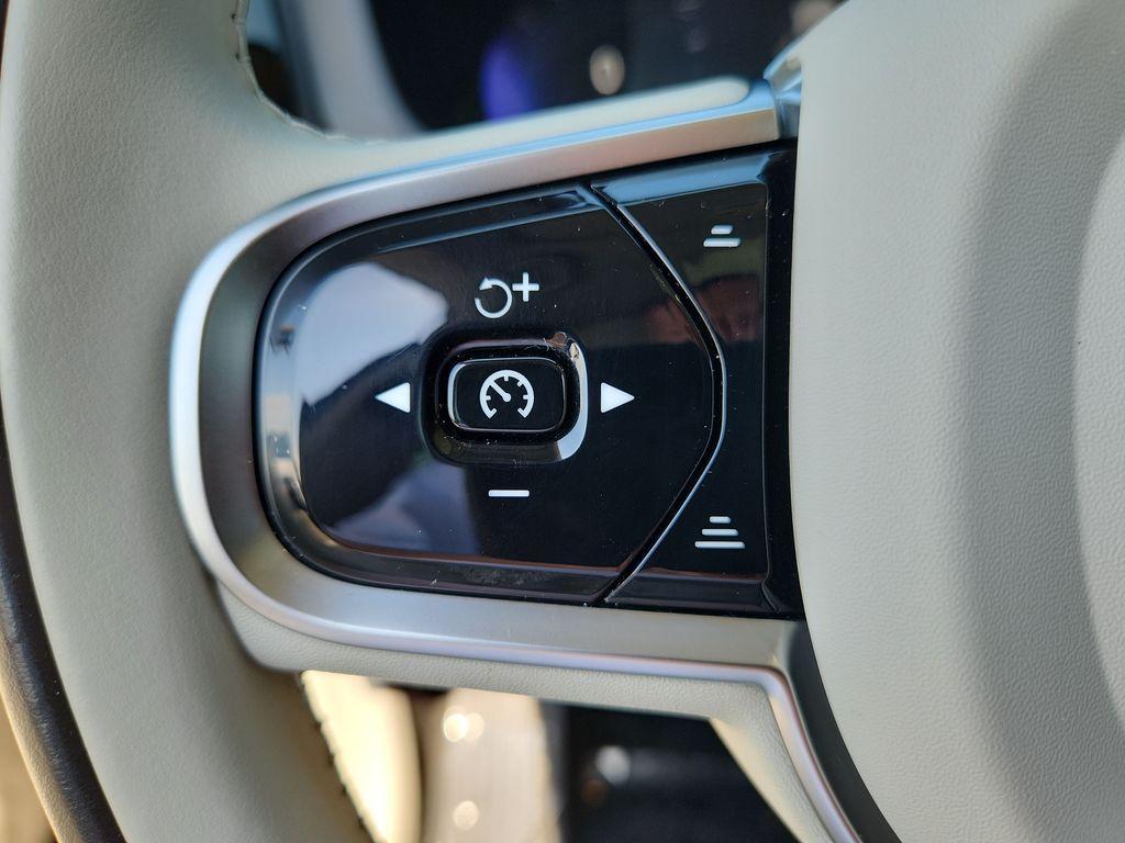 used 2024 Volvo XC60 car, priced at $37,132