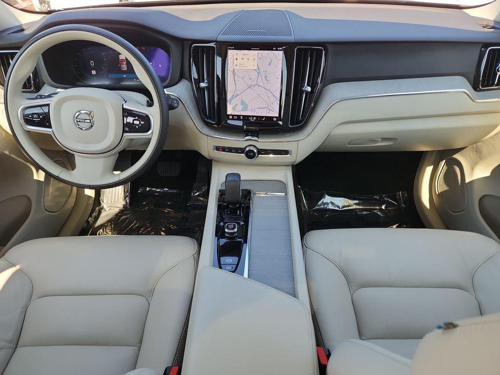 used 2024 Volvo XC60 car, priced at $37,132