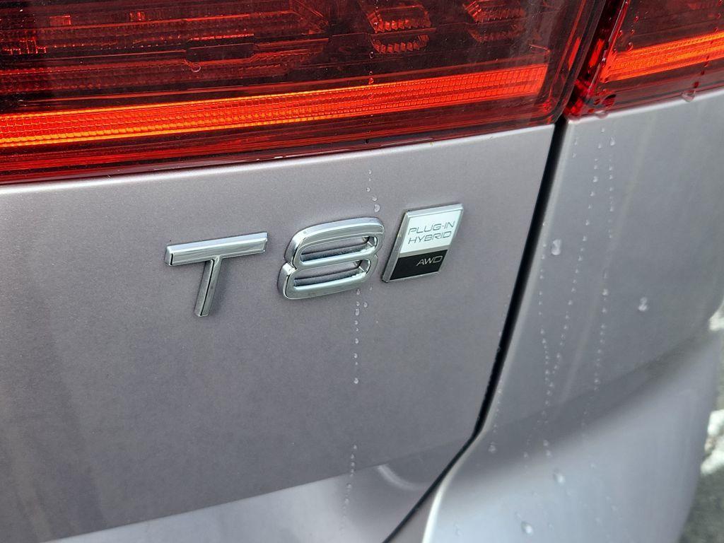 new 2026 Volvo XC60 Plug-In Hybrid car, priced at $71,995