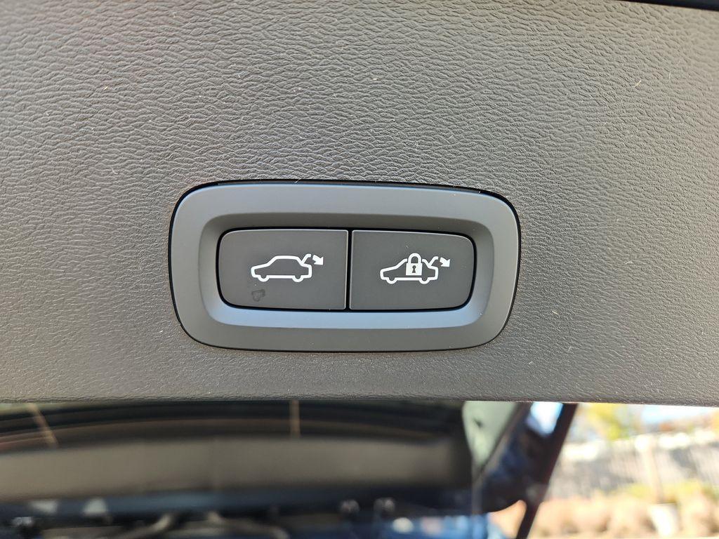 new 2026 Volvo XC40 car, priced at $50,595