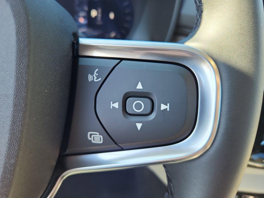 new 2026 Volvo XC40 car, priced at $50,595