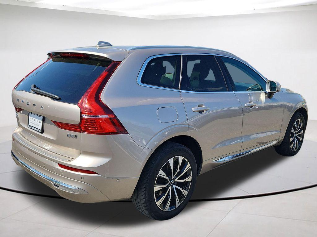 used 2023 Volvo XC60 car, priced at $37,949