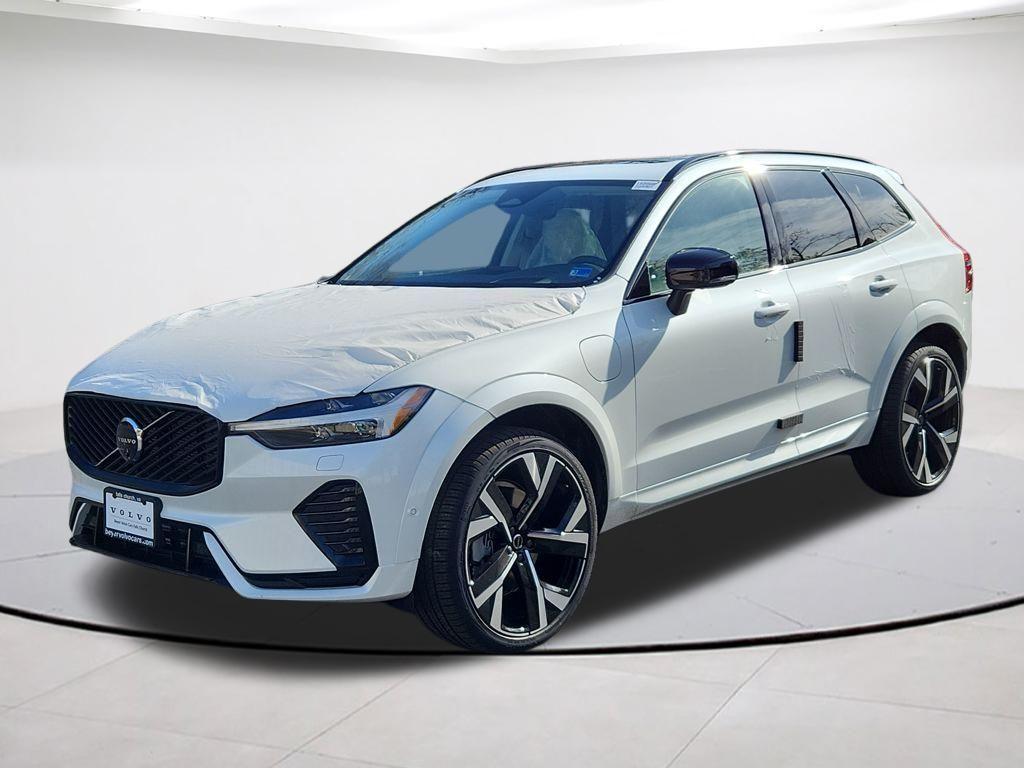 new 2026 Volvo XC60 Plug-In Hybrid car, priced at $74,430