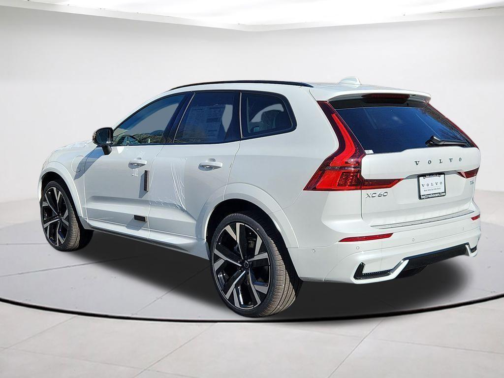 new 2026 Volvo XC60 Plug-In Hybrid car, priced at $74,430