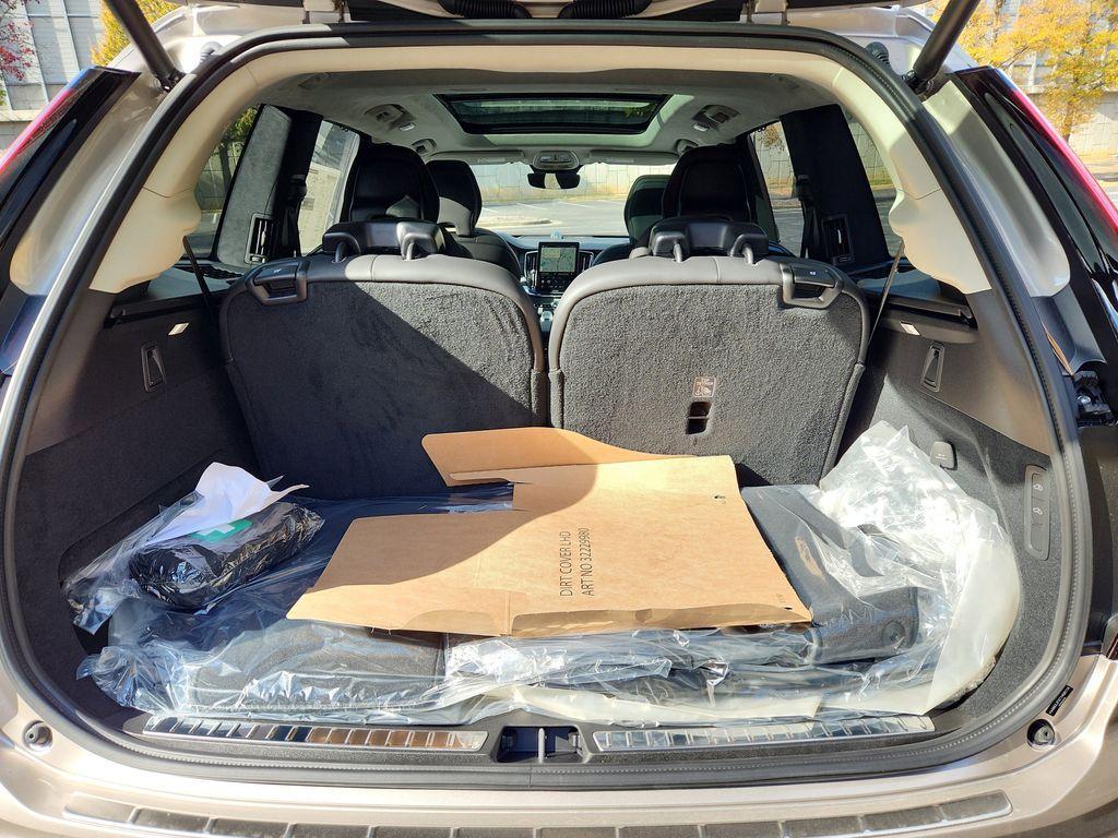 new 2026 Volvo XC90 car, priced at $81,075