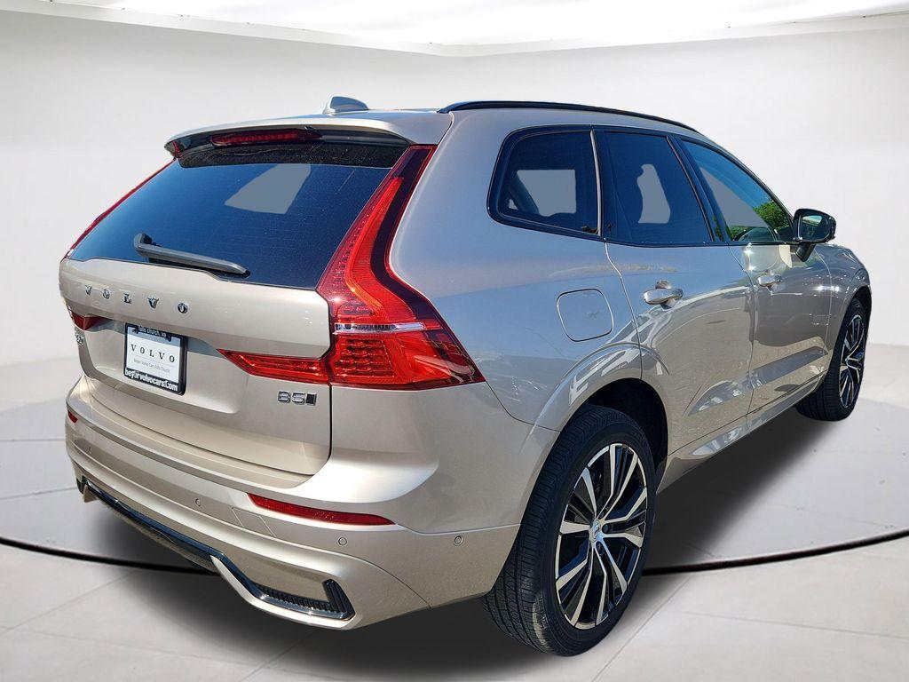 used 2023 Volvo XC60 car, priced at $33,495