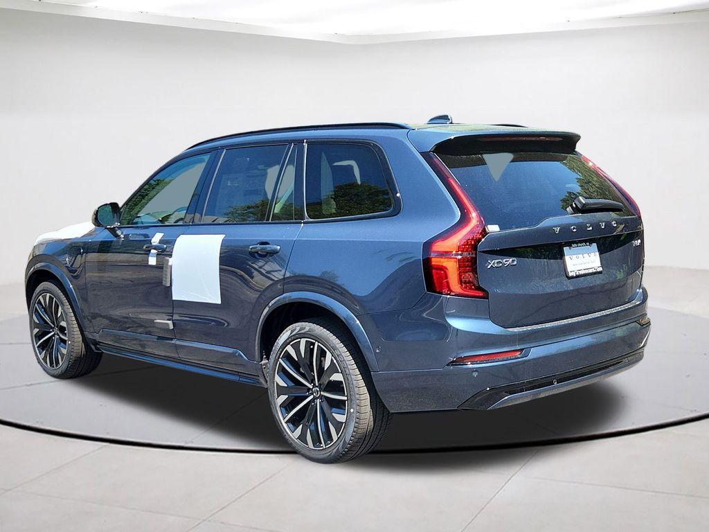 new 2026 Volvo XC90 Plug-In Hybrid car, priced at $86,595