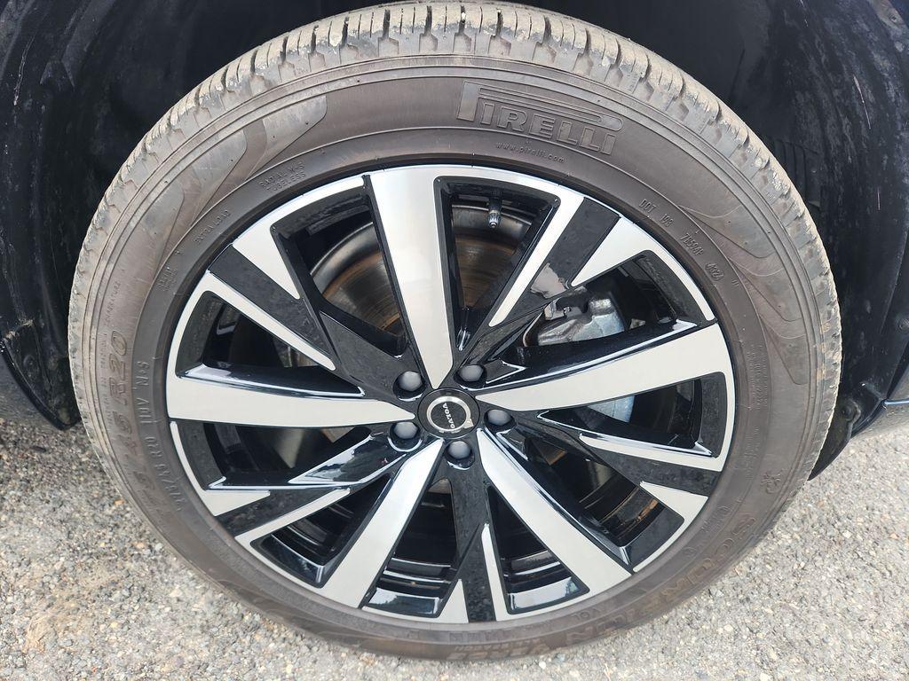 used 2025 Volvo XC90 car, priced at $49,795