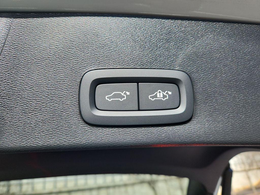 new 2026 Volvo EX40 car, priced at $56,895